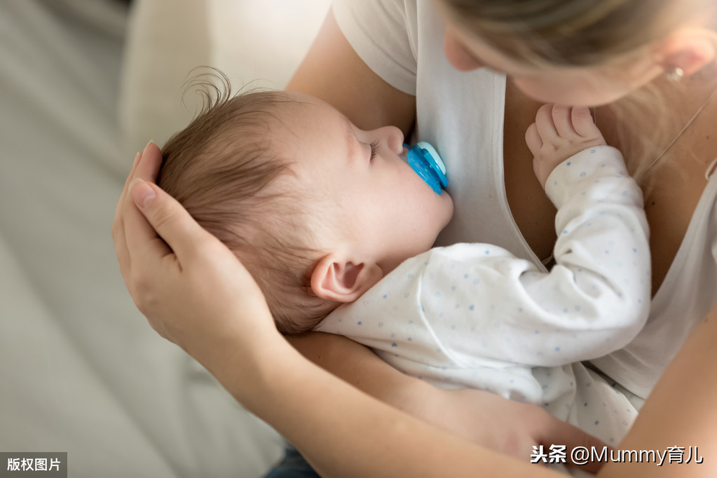 五个月母乳突然少了，原因、影响与应对策略